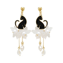 Load image into Gallery viewer, Black cat earrings