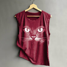 Load image into Gallery viewer, Casual cat t-shirt