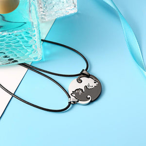 Two cats necklace